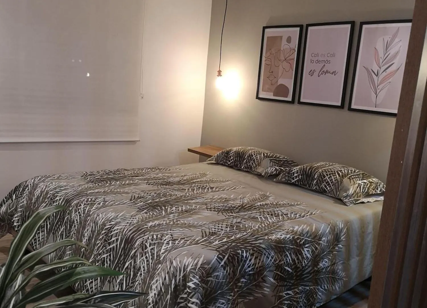 Apartaestudios Tipo Loft Luxury Cali 0*,